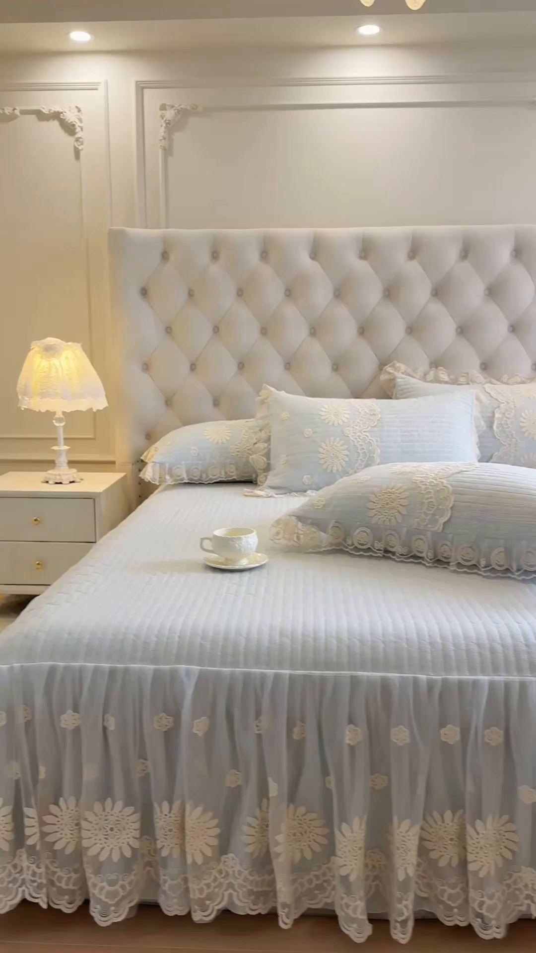 91家纺网 家纺一手货源 找家纺 恋尚 2026新款色织麻夹棉床裙四件套 控价四件套270，甜梦花嫁系列 甜梦花嫁-清新蓝