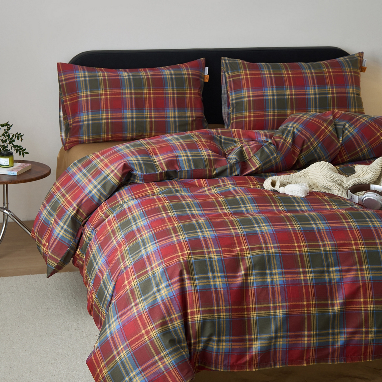 91家纺网 家纺一手货源 找家纺 女子家纺 2026新款全棉13070简约格子系列四件套 英伦-炽焰红