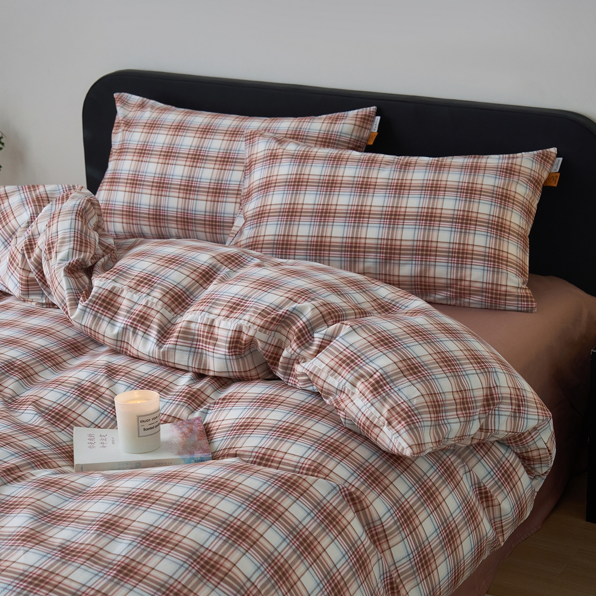 91家纺网 家纺一手货源 找家纺 女子家纺 2026新款全棉13070简约格子系列四件套 英伦-焦糖