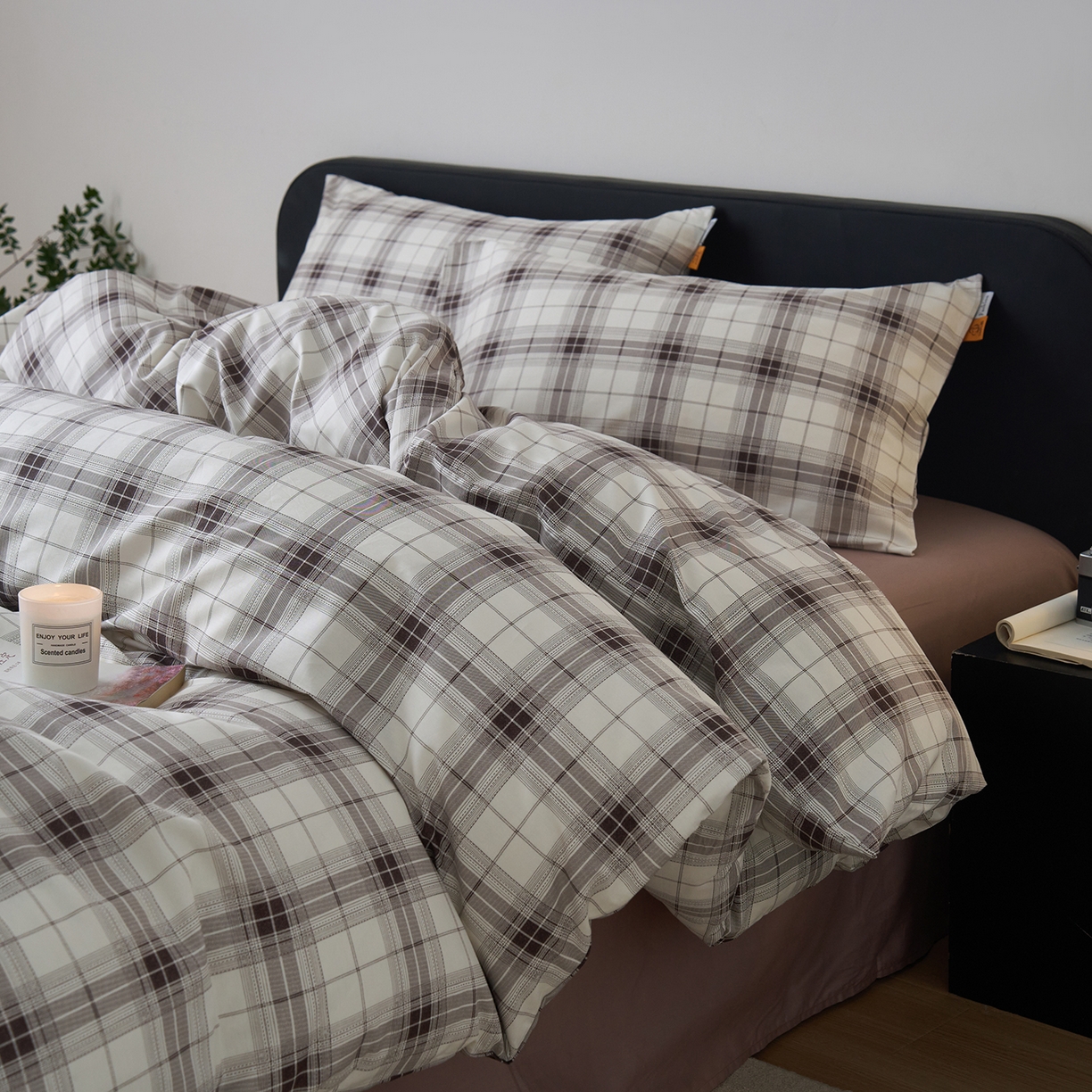 91家纺网 家纺一手货源 找家纺 女子家纺 2026新款全棉13070简约格子系列四件套 英伦-棕咖