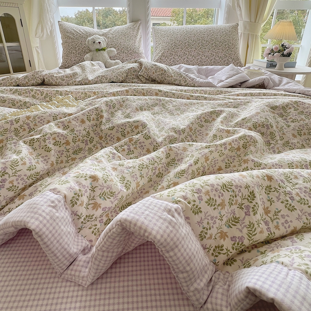 91家纺网 家纺一手货源 找家纺 宝士康家纺 2026新款抗菌亲肤棉田园碎花格子单夏被/夏被四件套 紫格花影