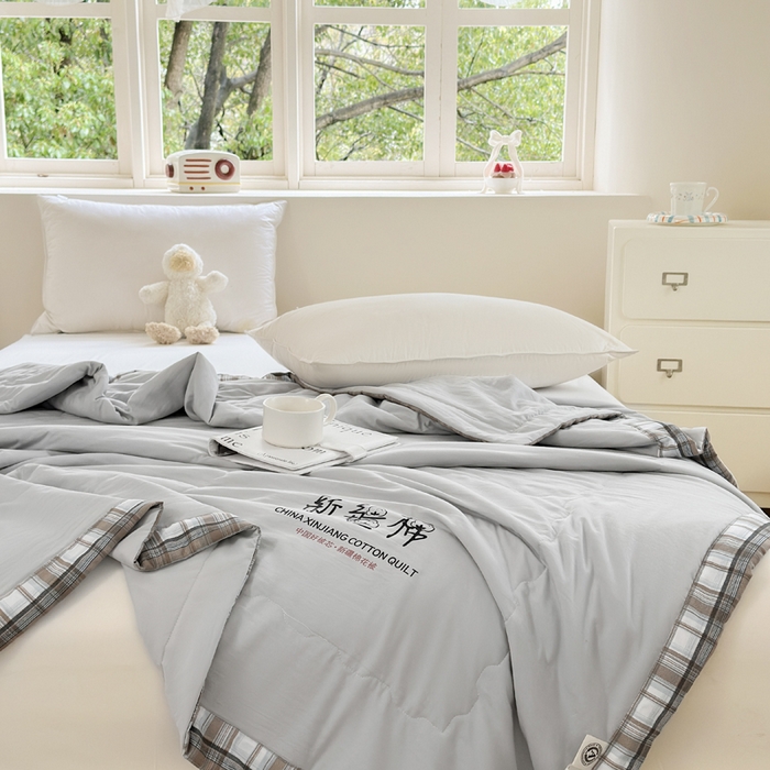 91家纺网 家纺一手货源 找家纺 蓝雀翎 2026新款水洗棉100%棉花夏被夏凉被空调被包检测 浅灰色