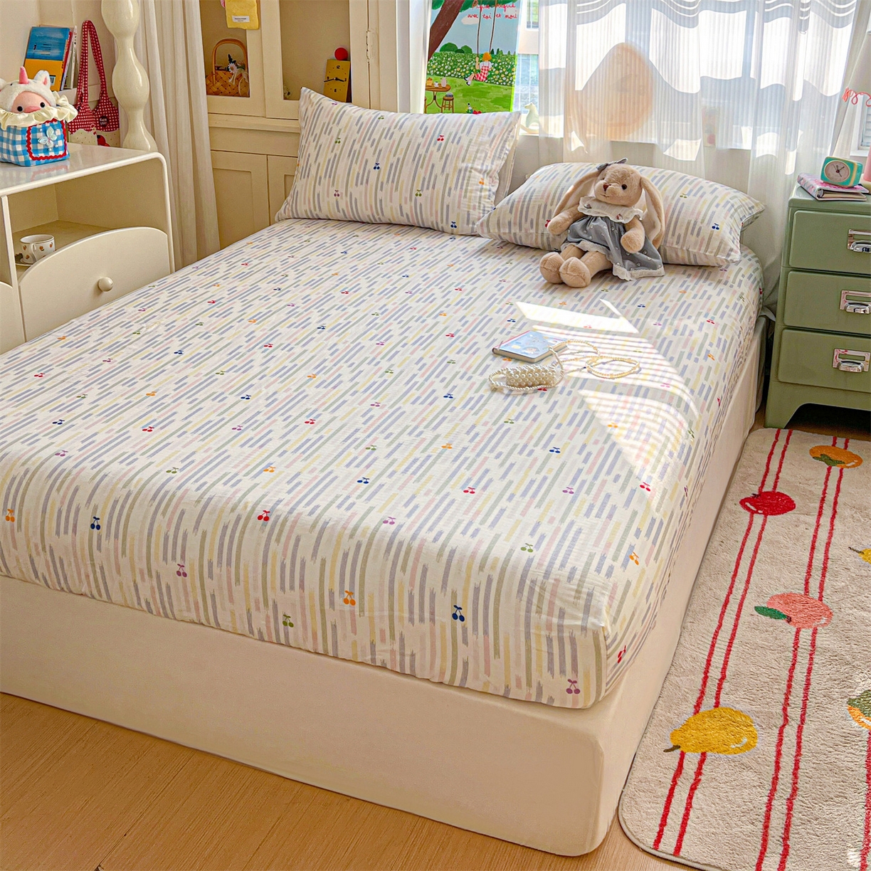 91家纺网 家纺一手货源 找家纺 名兮家居 2026新款全棉纯棉A类卡通时尚风双层纱床笠单品床笠床笠单件 双层纱-彩条樱桃