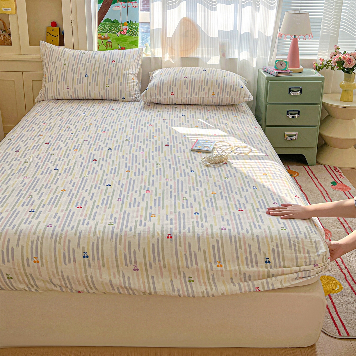 91家纺网 家纺一手货源 找家纺 名兮家居 2026新款全棉纯棉A类卡通时尚风双层纱床笠单品床笠床笠单件 双层纱-彩条樱桃