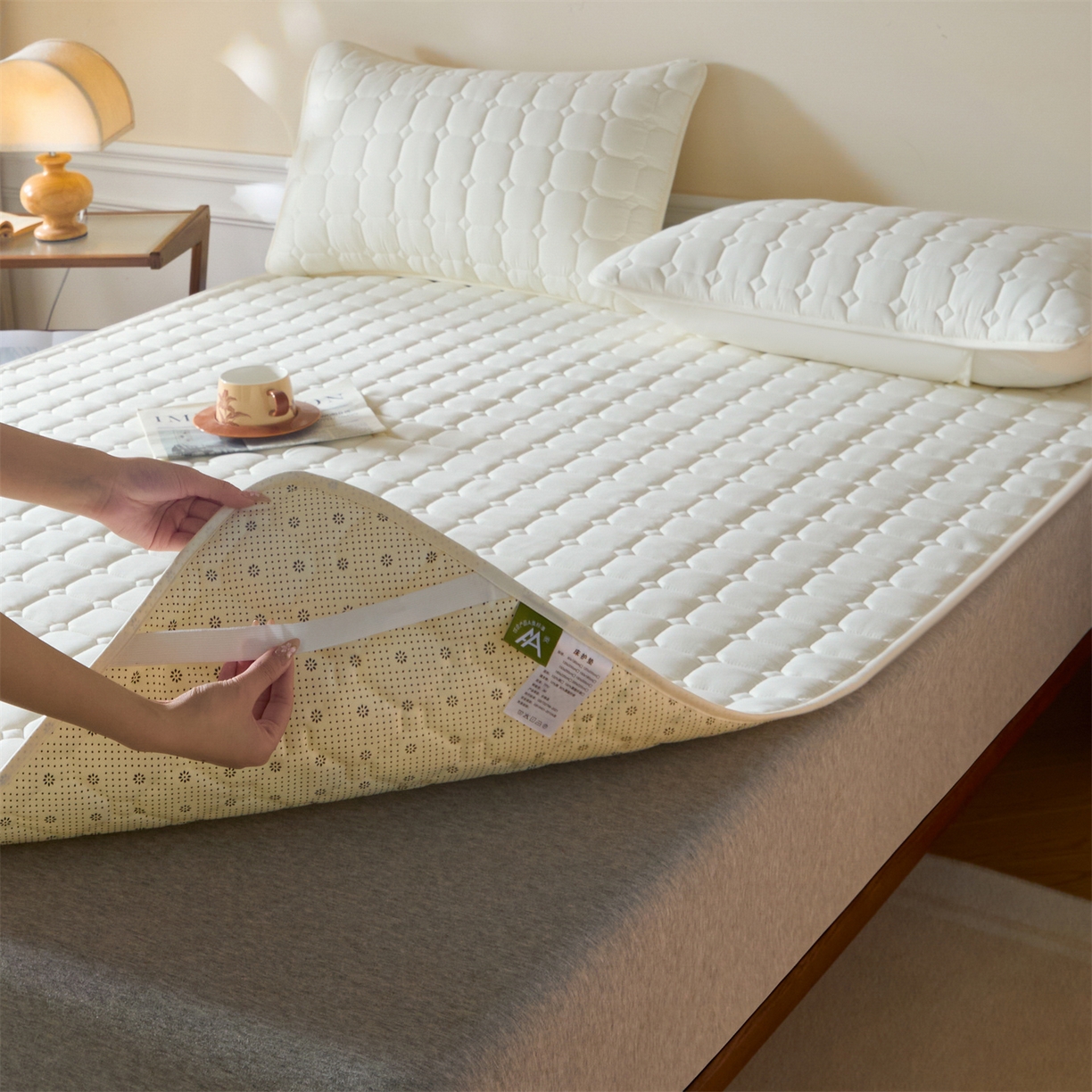 91家纺网 家纺一手货源 找家纺 （总）居眠 2026新款防水防滑夹棉床护垫-星格