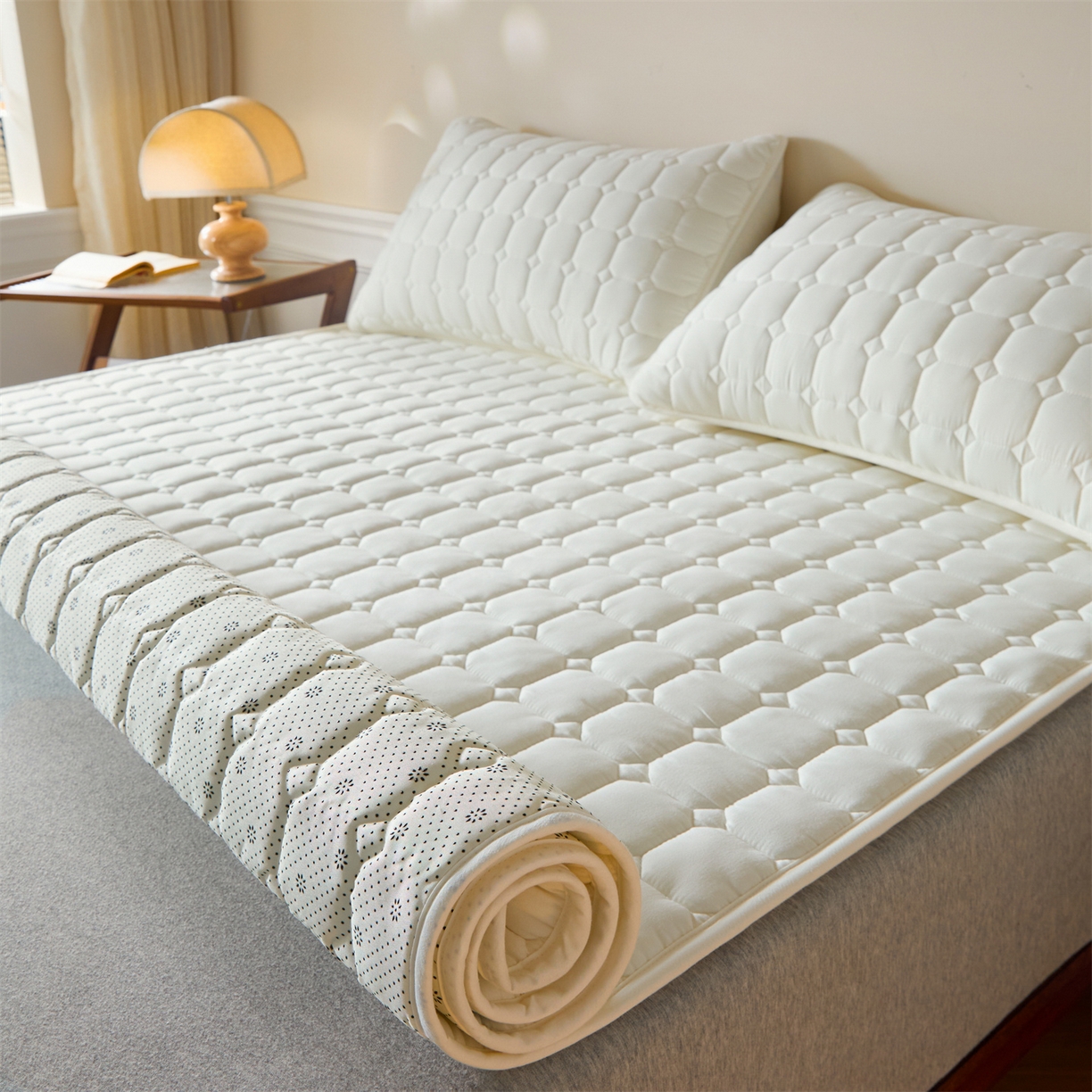 91家纺网 家纺一手货源 找家纺 （总）居眠 2026新款防水防滑夹棉床护垫-星格