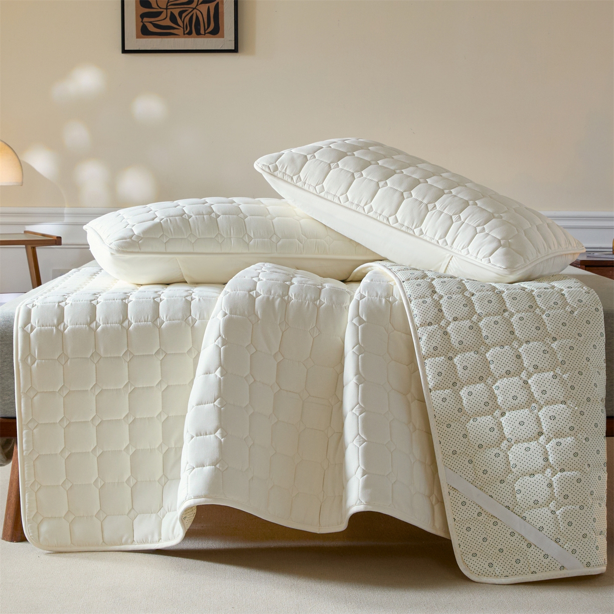 91家纺网 家纺一手货源 找家纺 （总）居眠 2026新款防水防滑夹棉床护垫-星格