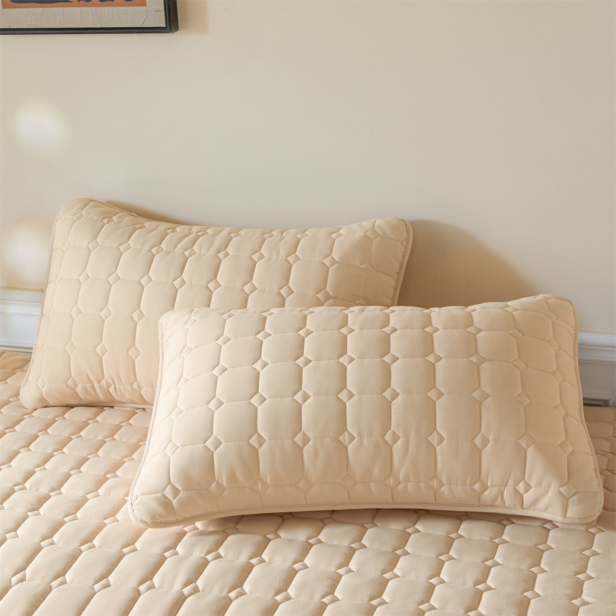 91家纺网 家纺一手货源 找家纺 居眠 2026新款防水防滑夹棉床护垫-星格 星格-卡