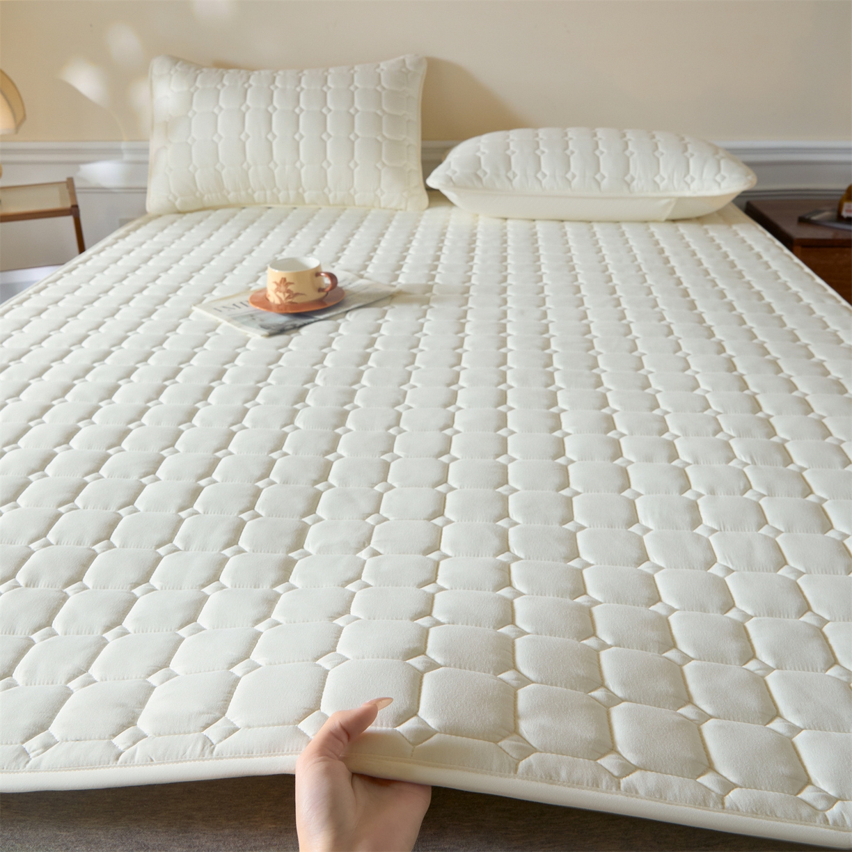 居眠 2026新款防水防滑夹棉床护垫-星格 星格-白