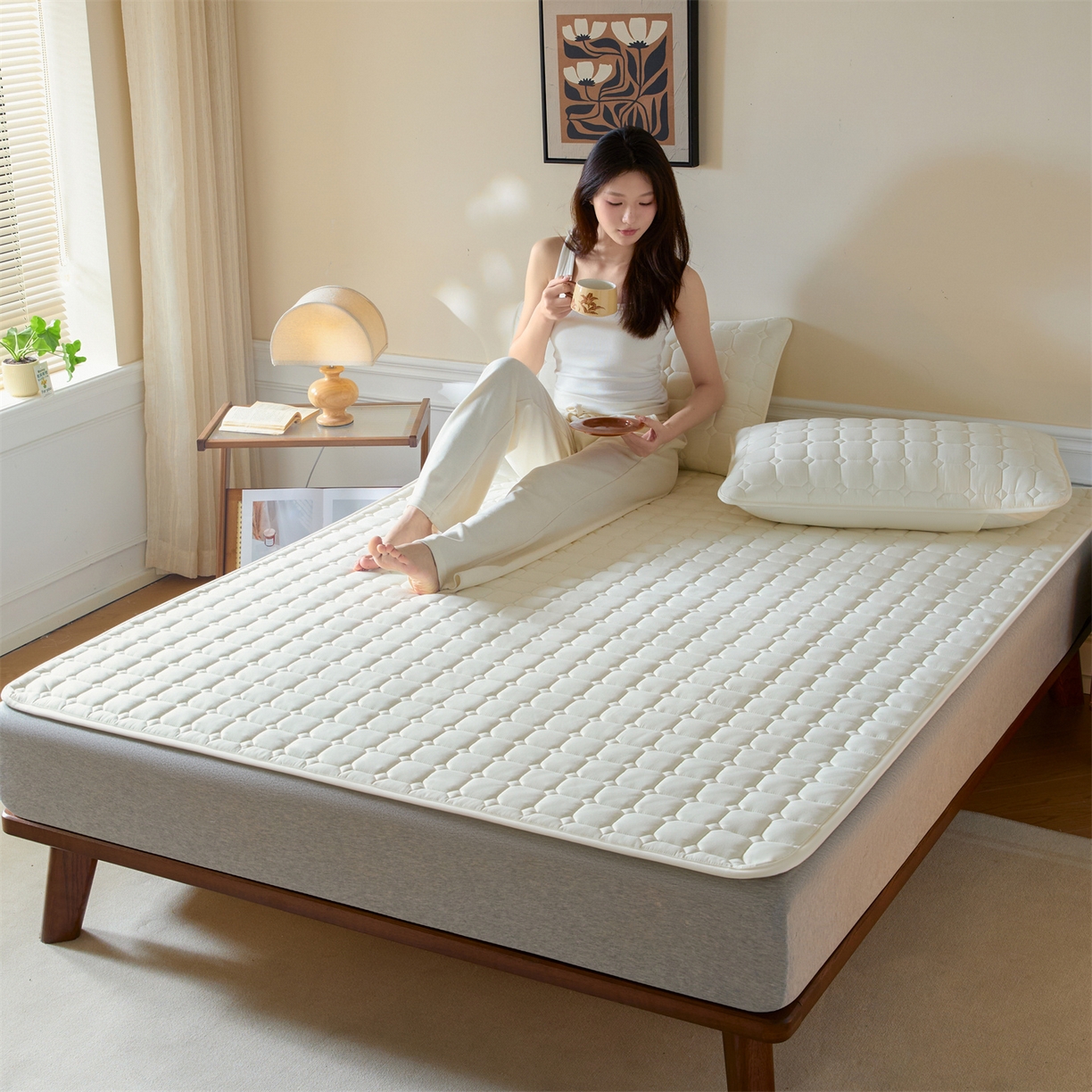 91家纺网 家纺一手货源 找家纺 居眠 2026新款防水防滑夹棉床护垫-星格 星格-白