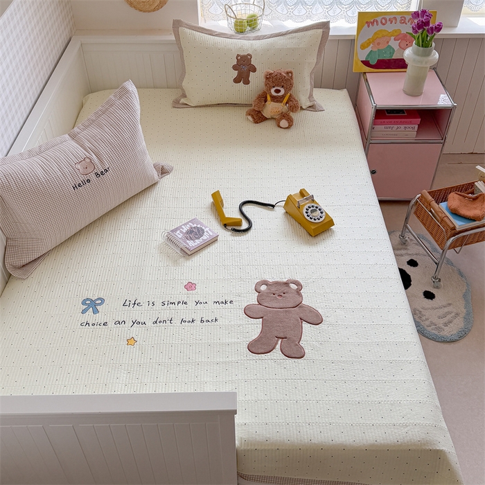 91家纺网 家纺一手货源 找家纺 暖生活 2026新款工艺款全棉水洗棉床盖单品床盖床盖单件 快乐小熊