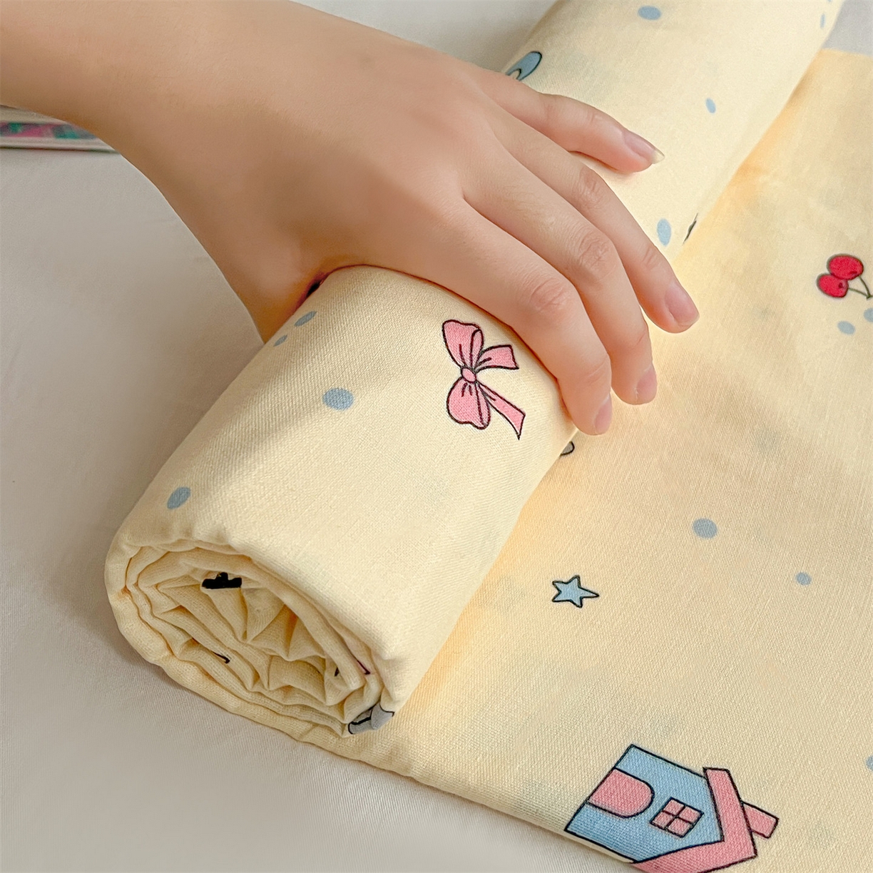 91家纺网 家纺一手货源 找家纺 名兮家居 2026新款全棉纯棉A类卡通时尚风双层纱床笠单品床笠床笠单件 双层纱-狗狗幻想