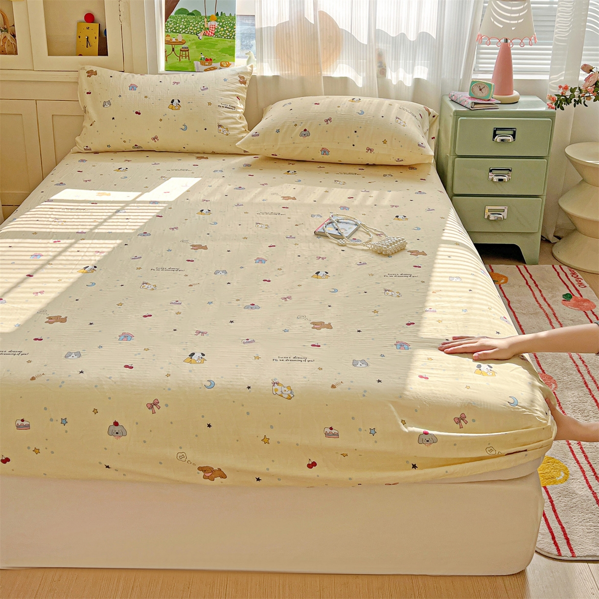 91家纺网 家纺一手货源 找家纺 名兮家居 2026新款全棉纯棉A类卡通时尚风双层纱床笠单品床笠床笠单件 双层纱-狗狗幻想