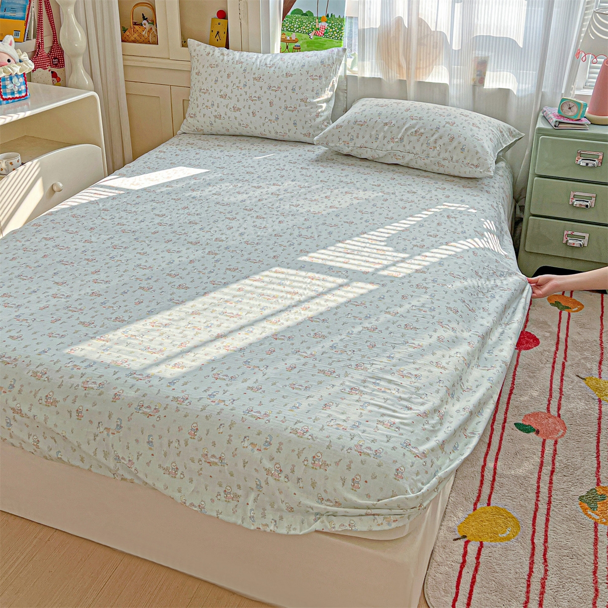 91家纺网 家纺一手货源 找家纺 名兮家居 2026新款全棉纯棉A类卡通时尚风双层纱床笠单品床笠床笠单件 双层纱-花田鸭