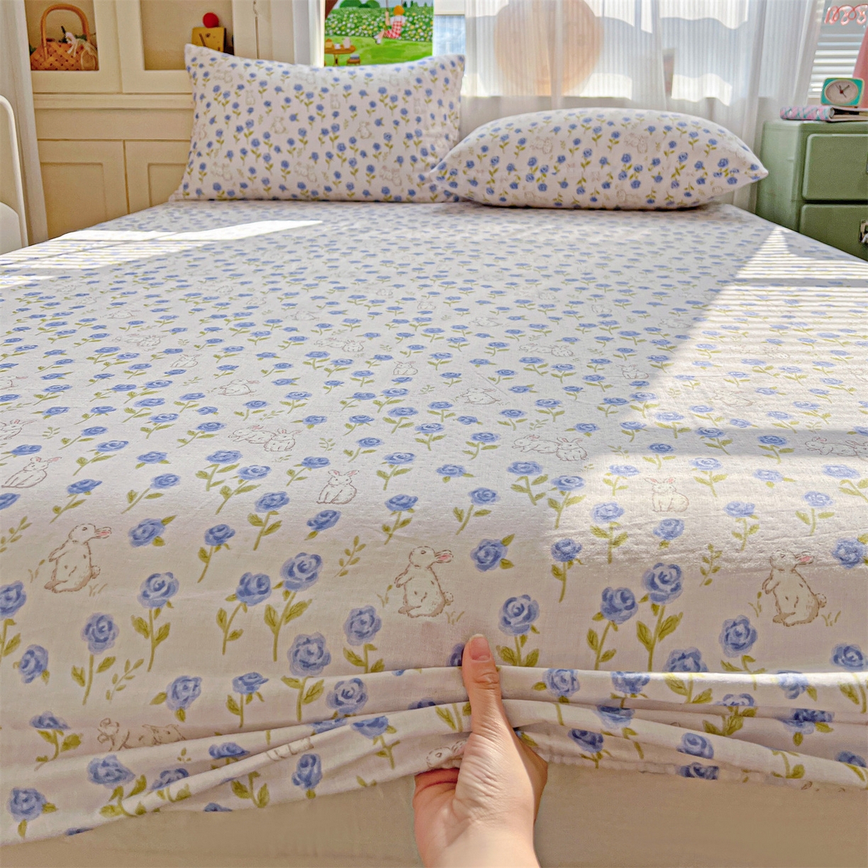 91家纺网 家纺一手货源 找家纺 名兮家居 2026新款全棉纯棉A类卡通时尚风双层纱床笠单品床笠床笠单件 双层纱-兰花小兔