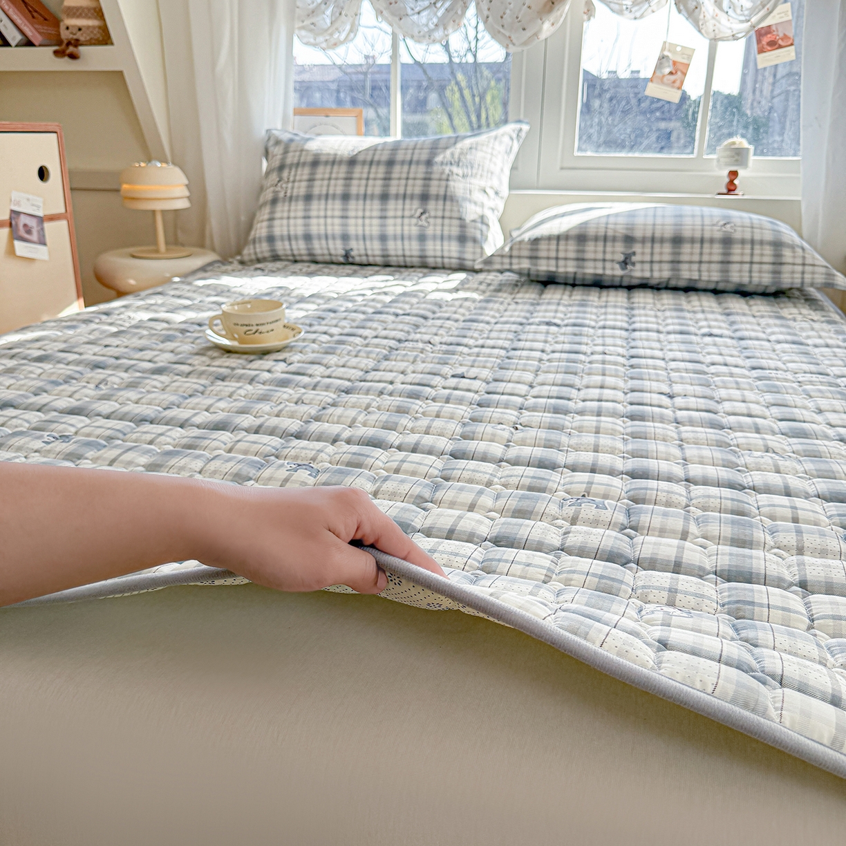 91家纺网 家纺一手货源 找家纺 （总）丽诺床垫 2026新款全棉抑菌防滑床褥床垫活力小柴