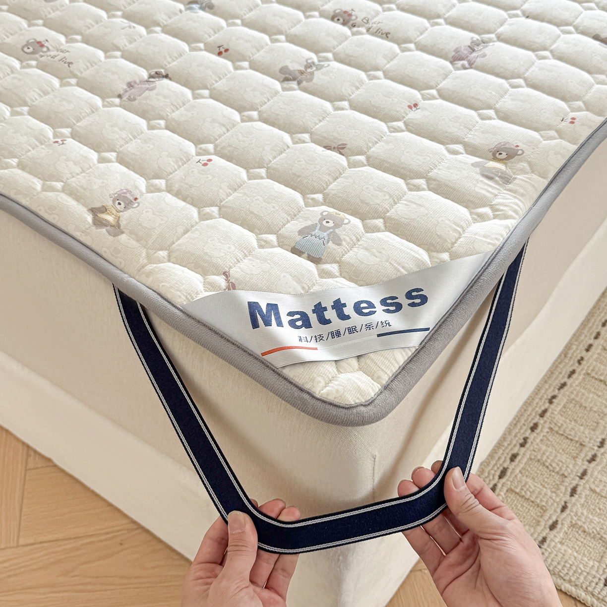 91家纺网 家纺一手货源 找家纺 （总）丽诺床垫 2026新款全棉抑菌防滑床褥床垫熊熊漫歌