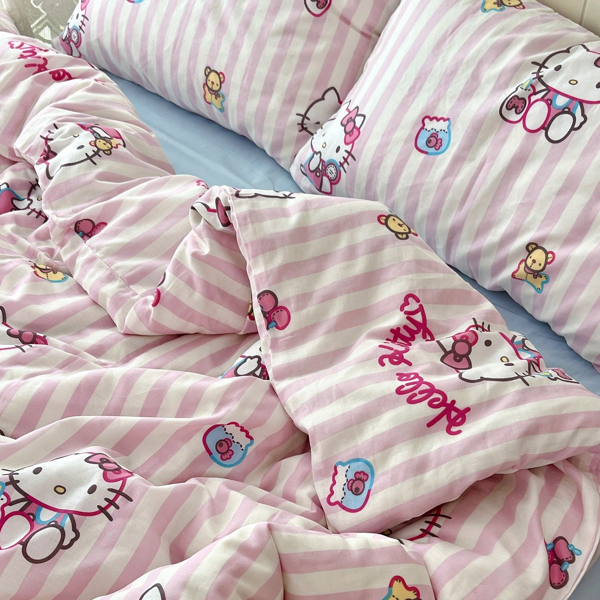 91家纺网 家纺一手货源 找家纺 （总）荣轩家居 2026新款三丽鸥正版授权全棉纯棉双层纱四件套（铺床版）