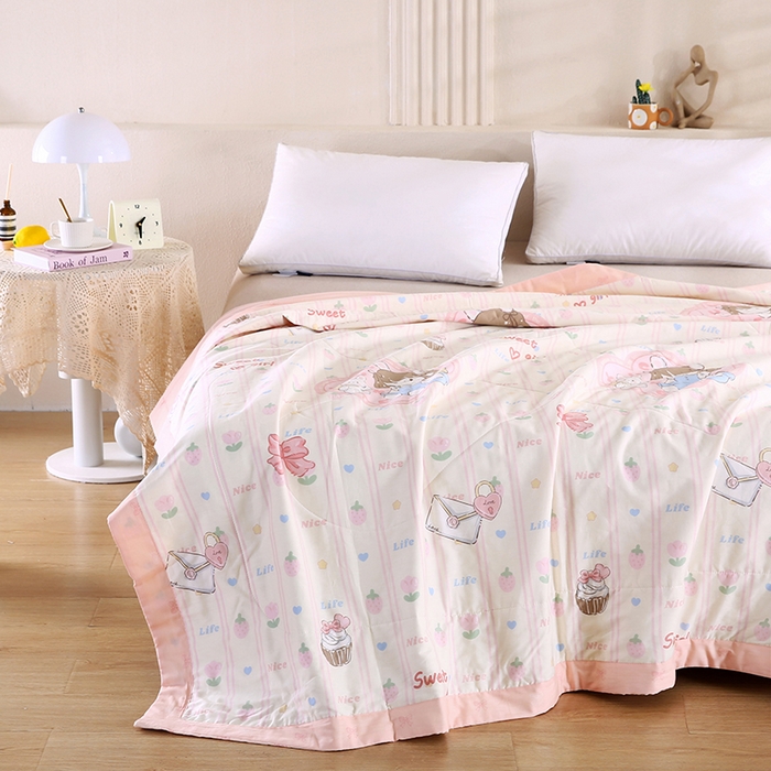 91家纺网 家纺一手货源 找家纺 米萝家居 2026新款里外全棉夏被纯棉棉棉花夏凉被空调被 被子被芯【风格二】 邻家女孩