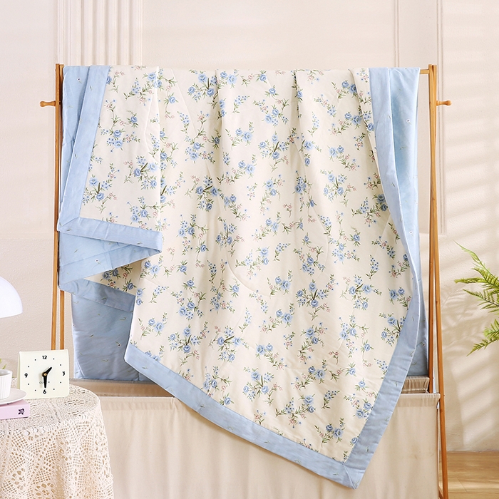 91家纺网 家纺一手货源 找家纺 米萝家居 2026新款里外全棉夏被纯棉棉棉花夏凉被空调被 被子被芯【风格二】 花叶影