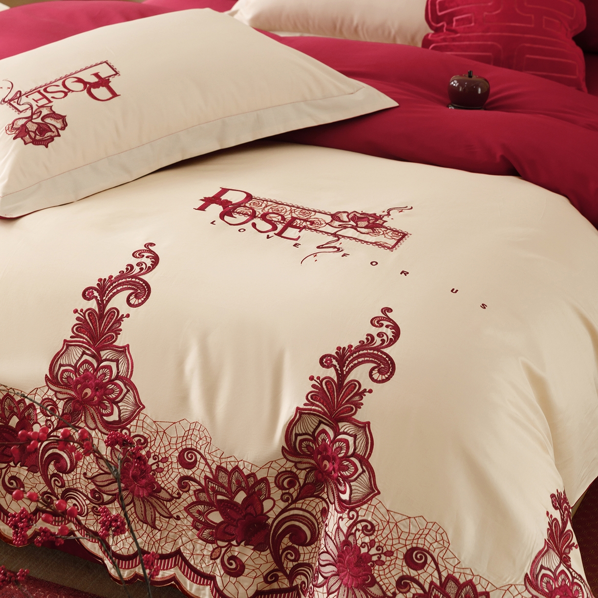 91家纺网 家纺一手货源 找家纺 甜咪咪婚庆 2026新款婚庆公主风小红书爆款50s双股100支长绒棉全棉四件套多件套床单床盖 罗曼蒂克 金