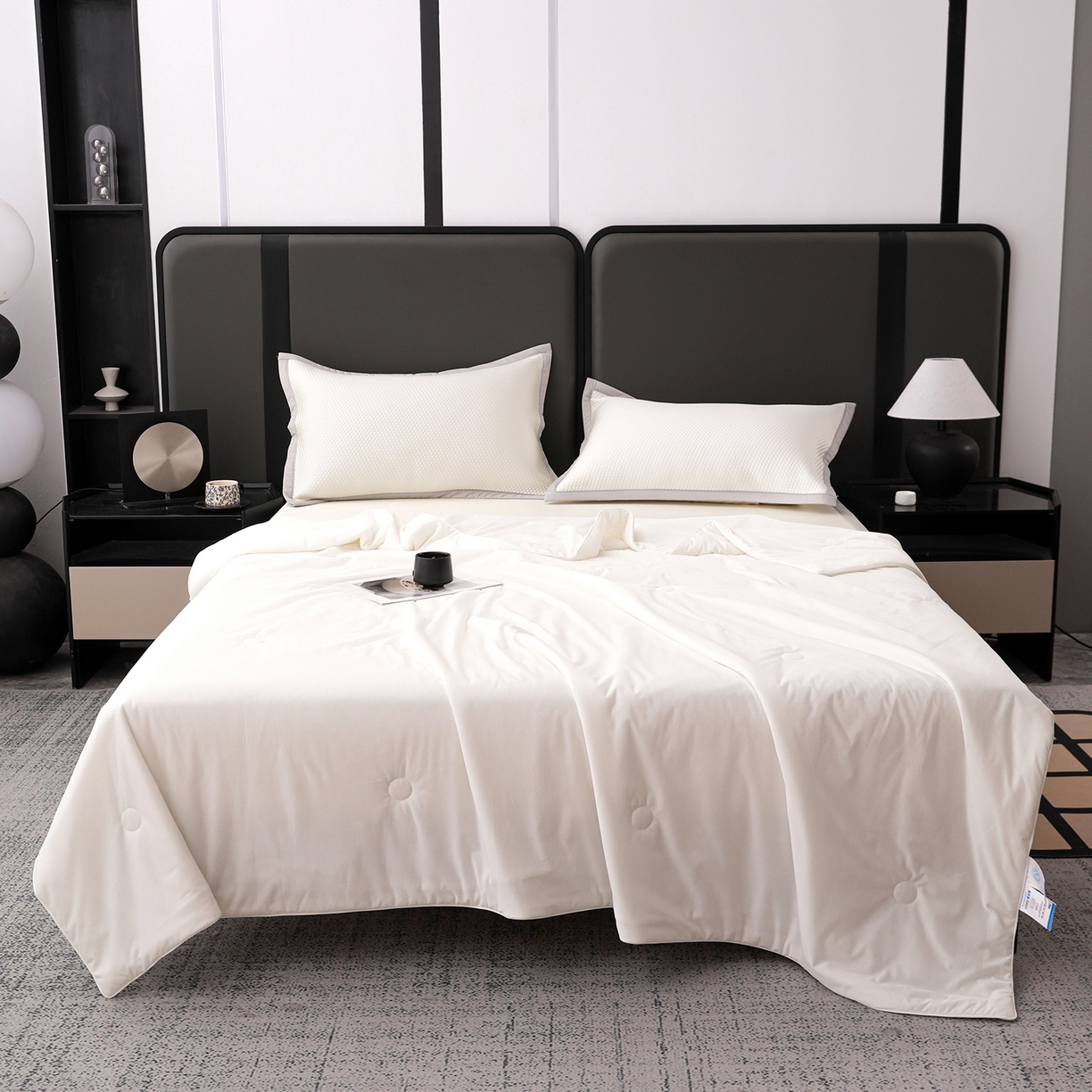 91家纺网 家纺一手货源 找家纺 富馨莱 2026新款PE乙纶高克重豆豆凉席凉感丝夏被四件套 冰白色