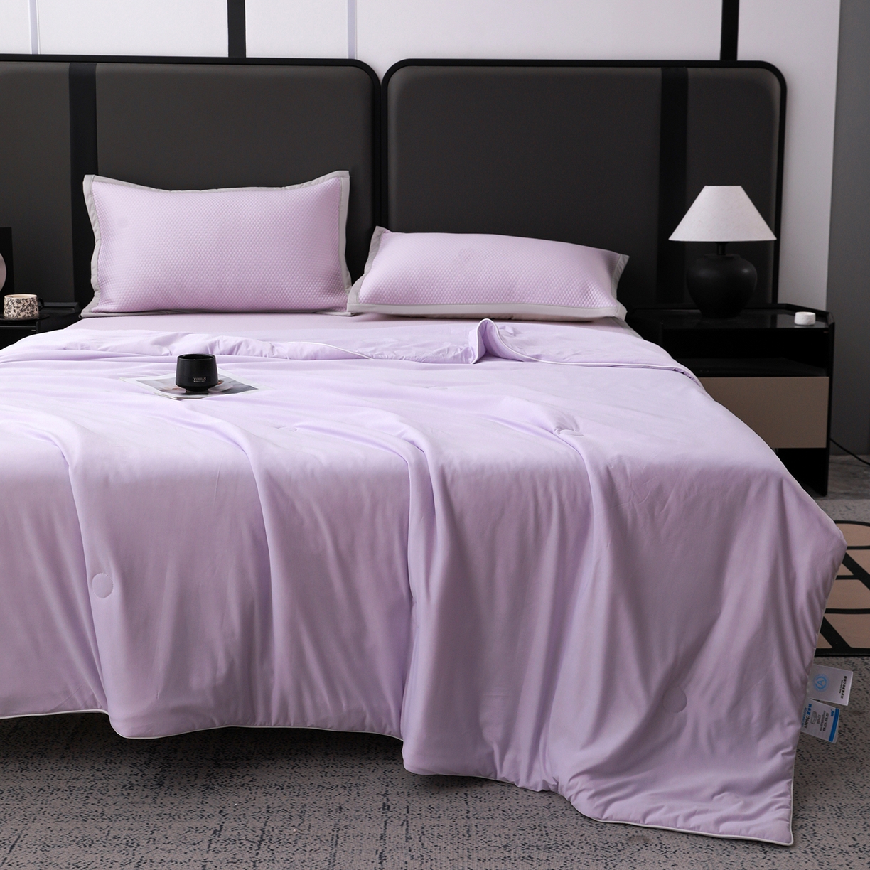 91家纺网 家纺一手货源 找家纺 富馨莱 2026新款PE乙纶高克重豆豆凉席凉感丝夏被四件套 冰紫色