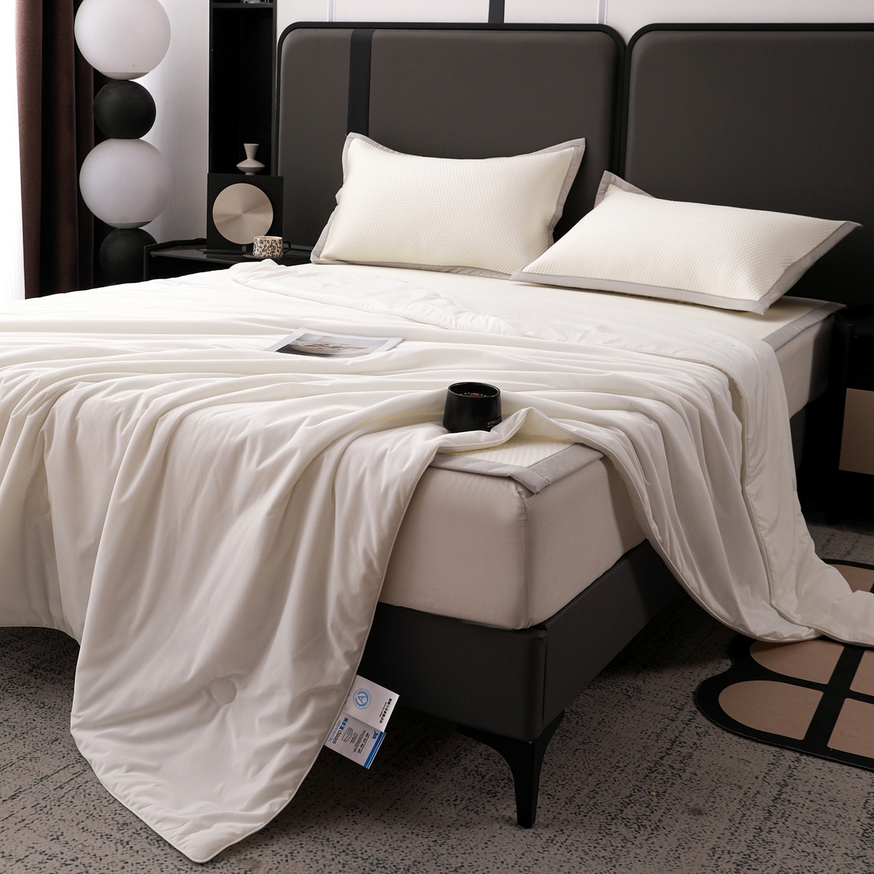 91家纺网 家纺一手货源 找家纺 富馨莱 2026新款PE乙纶高克重豆豆凉席凉感丝夏被四件套 冰白色