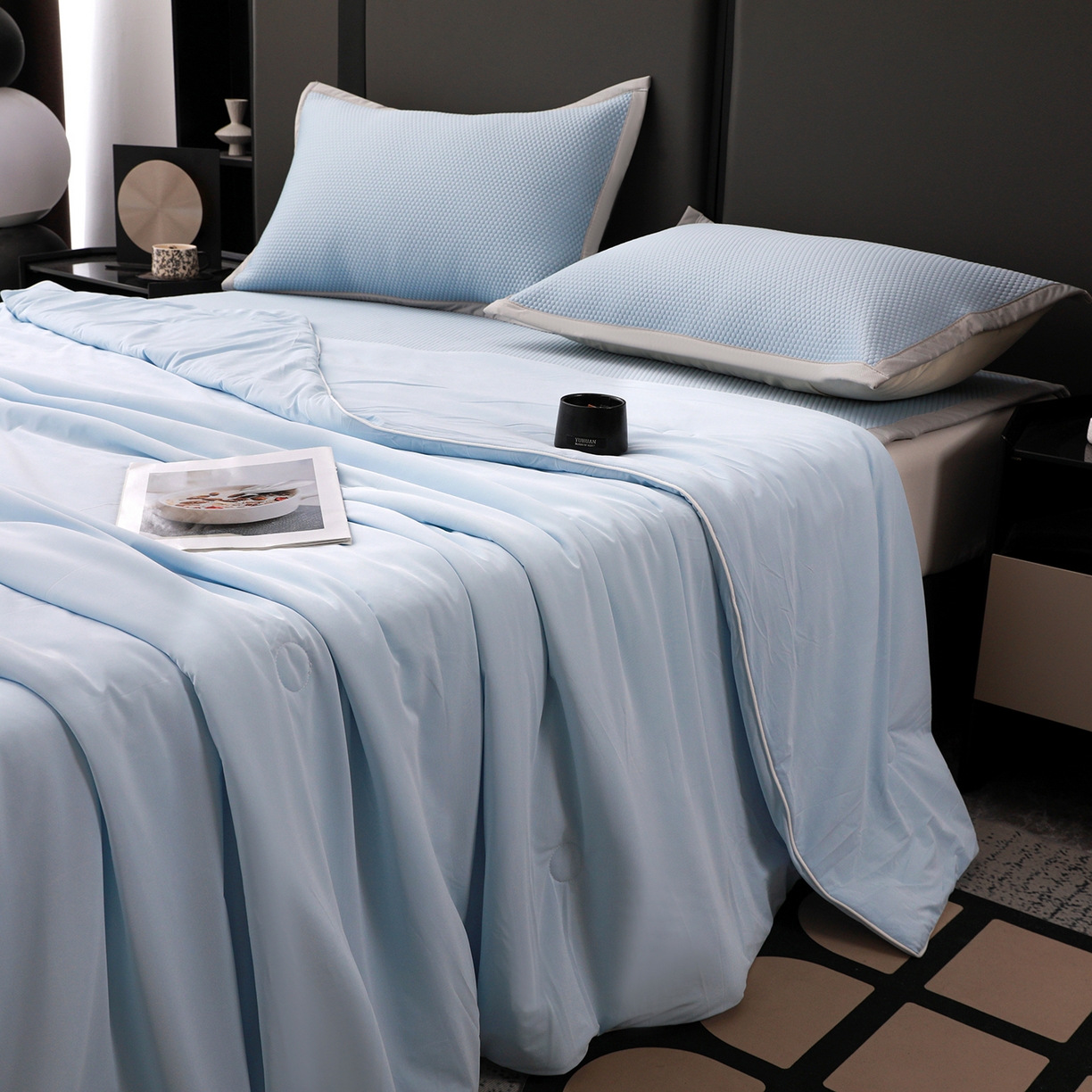 91家纺网 家纺一手货源 找家纺 富馨莱 2026新款PE乙纶高克重豆豆凉席凉感丝夏被四件套 冰蓝色