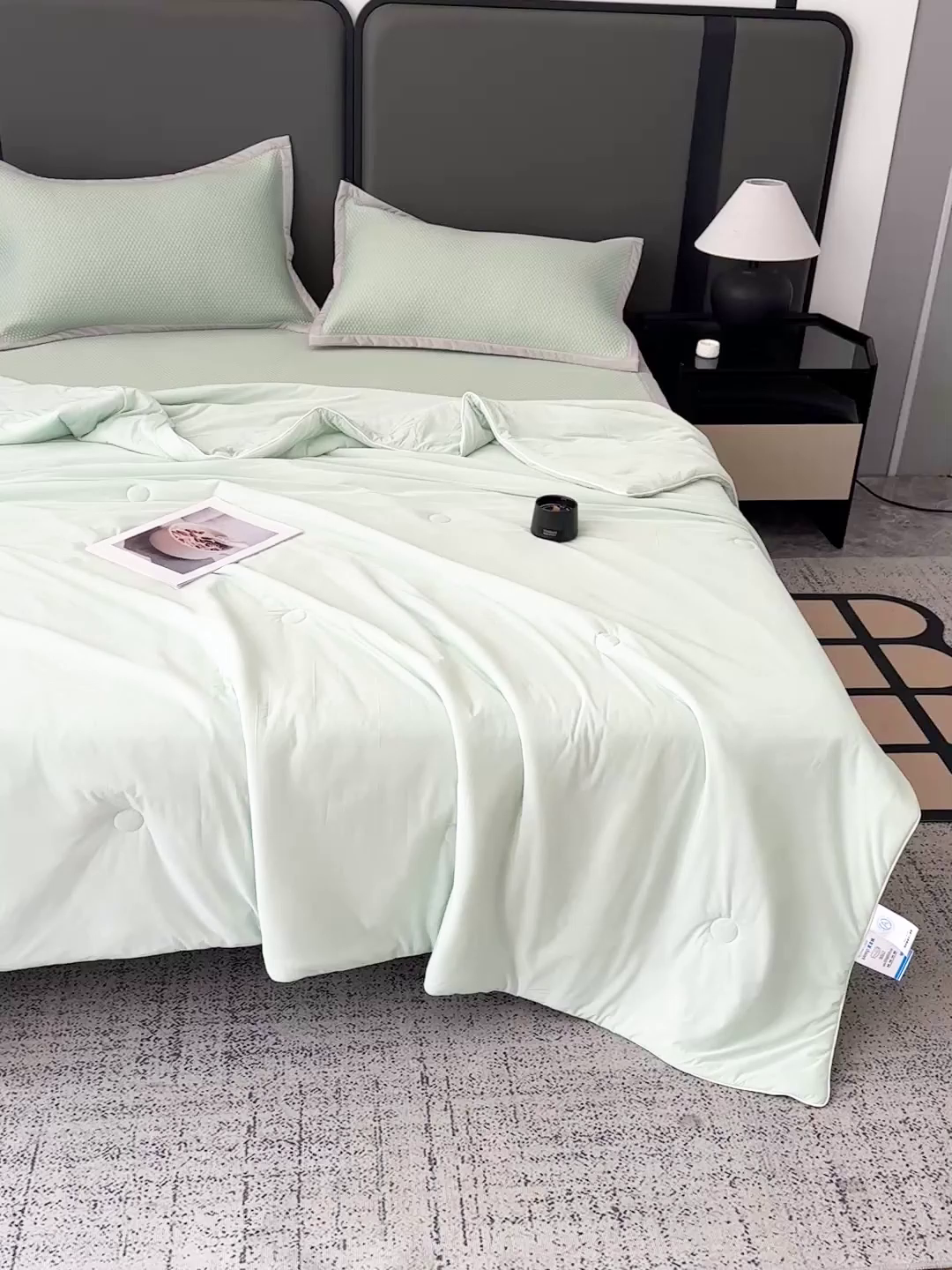 91家纺网 家纺一手货源 找家纺 富馨莱 2026新款PE乙纶高克重豆豆凉席凉感丝夏被四件套 冰绿色