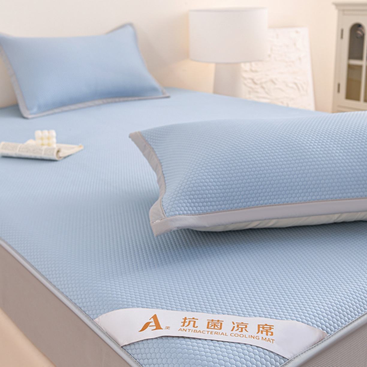 91家纺网 家纺一手货源 找家纺 富馨莱 2026新款PE乙纶高克重冰豆豆席凉感凉席单件床笠款支持一件定做尺寸学生宿舍 冰蓝色