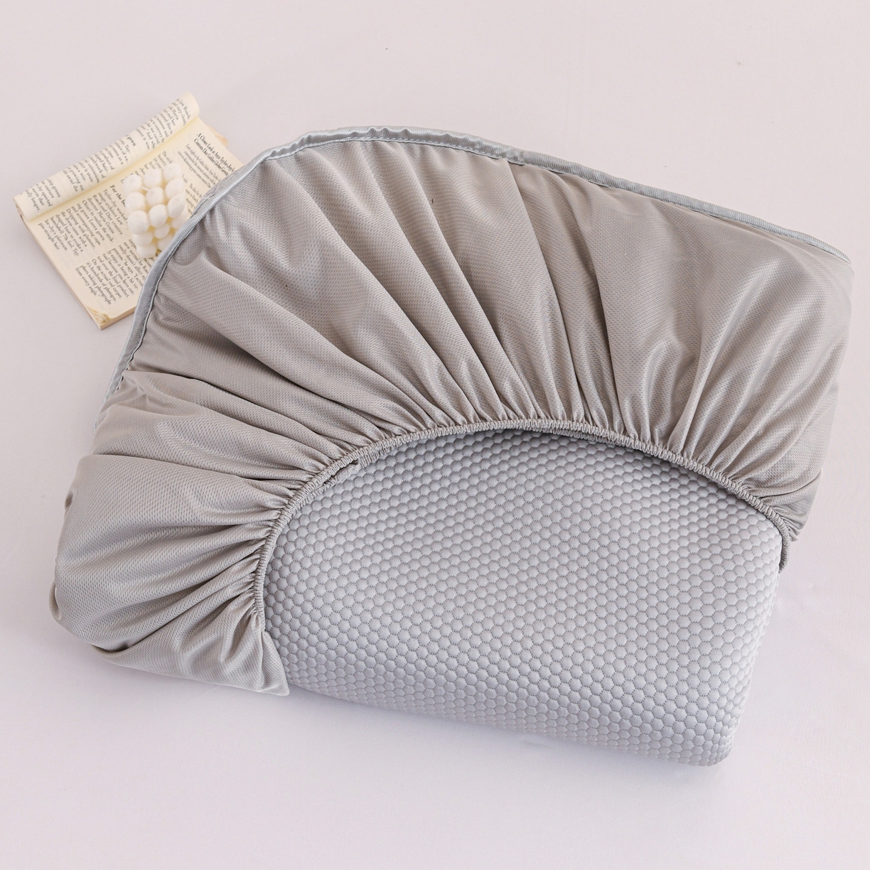 91家纺网 家纺一手货源 找家纺 富馨莱 2026新款PE乙纶高克重冰豆豆席凉感凉席单件床笠款支持一件定做尺寸学生宿舍 冰灰色