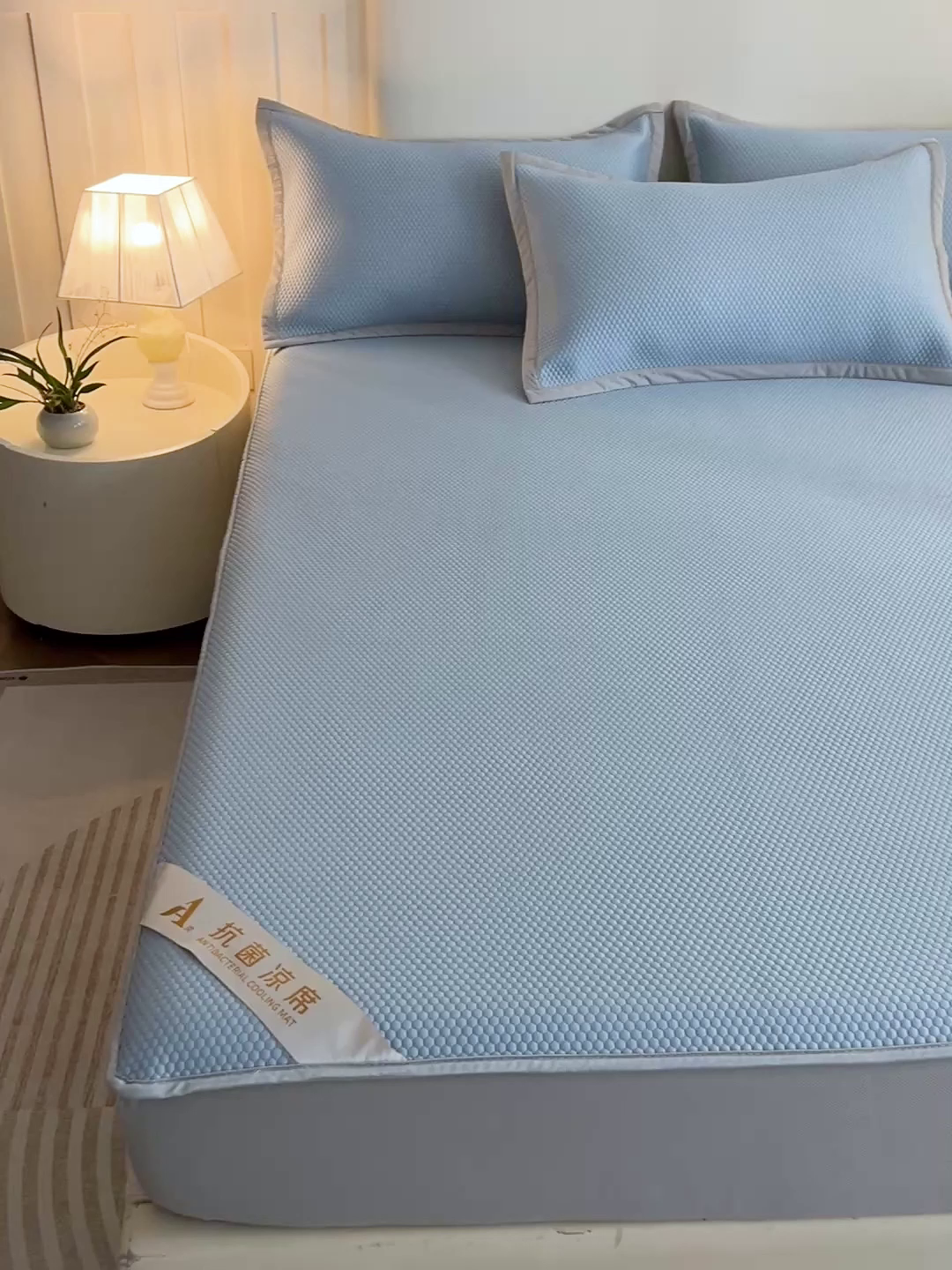 91家纺网 家纺一手货源 找家纺 富馨莱 2026新款PE乙纶高克重冰豆豆席凉感凉席单件床笠款支持一件定做尺寸学生宿舍 冰蓝色