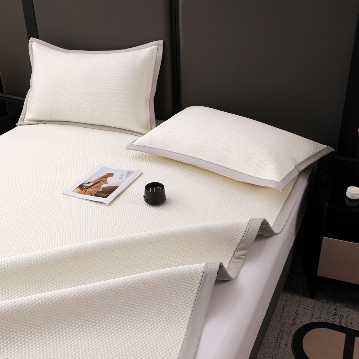 91家纺网 家纺一手货源 找家纺 （总）富馨莱 2026新款PE乙纶高克重冰豆豆席凉感凉席单件平铺款学生宿舍支持一件定制尺寸