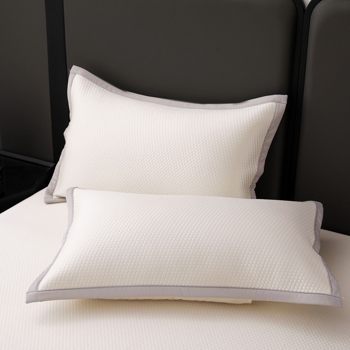 91家纺网 家纺一手货源 找家纺 （总）富馨莱 2026新款PE乙纶高克重冰豆豆席凉感凉席单件平铺款学生宿舍支持一件定制尺寸