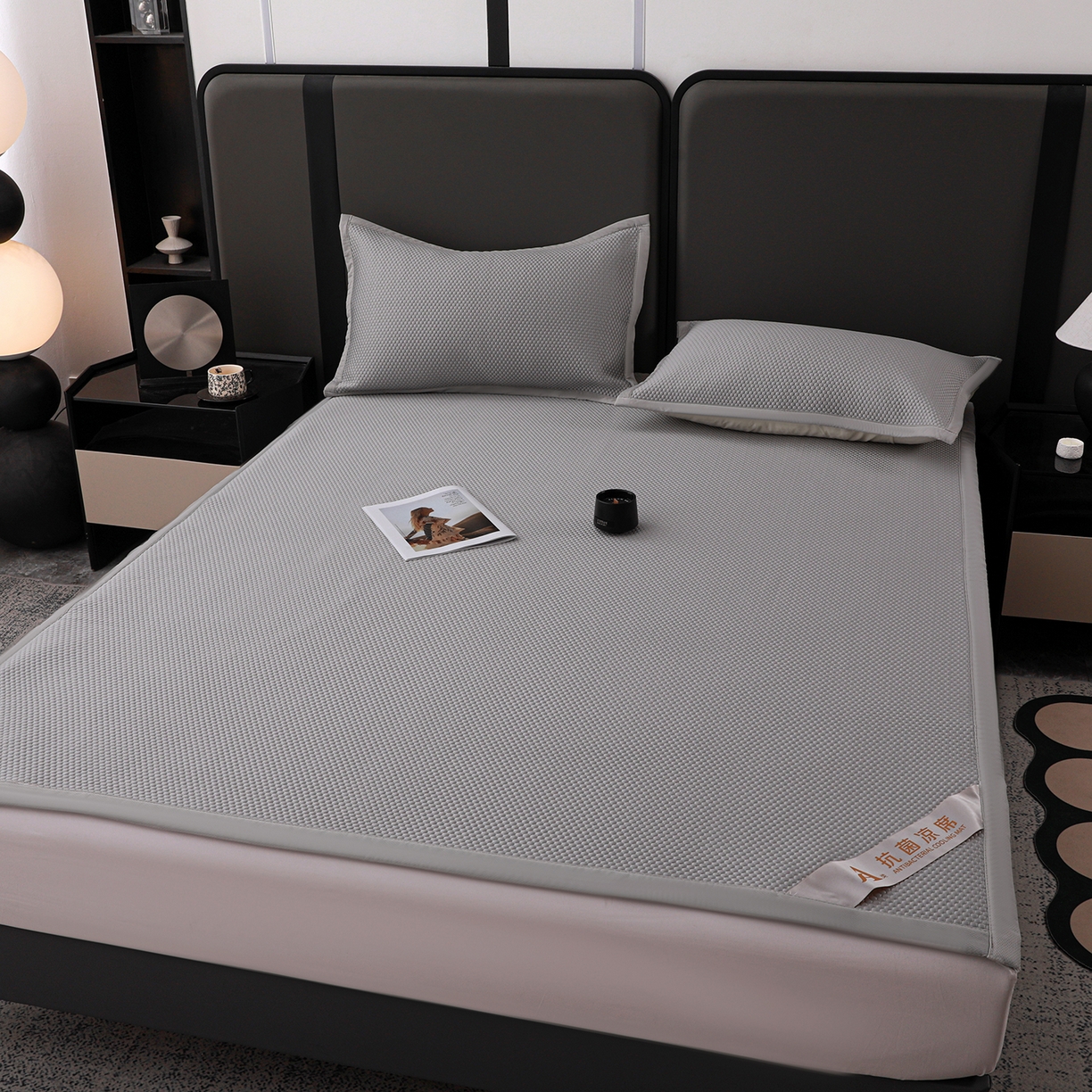 91家纺网 家纺一手货源 找家纺 富馨莱 2026新款PE乙纶高克重冰豆豆席凉感凉席单件平铺款学生宿舍支持一件定制尺寸 冰灰色