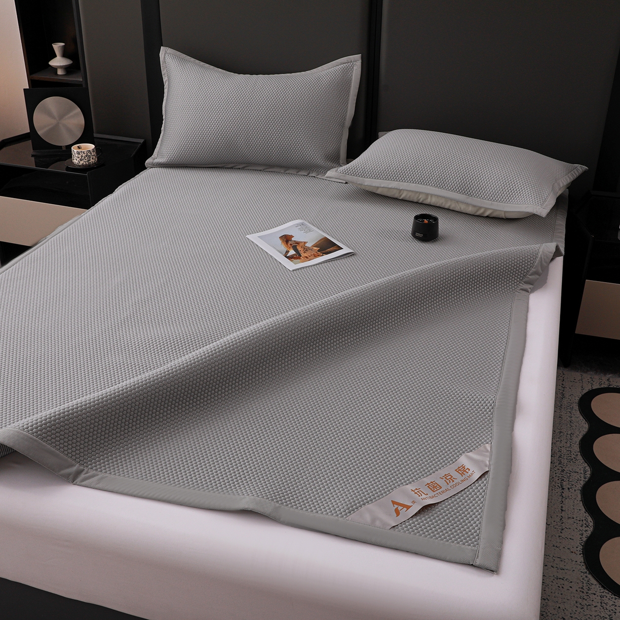 91家纺网 家纺一手货源 找家纺 富馨莱 2026新款PE乙纶高克重冰豆豆席凉感凉席单件平铺款学生宿舍支持一件定制尺寸 冰灰色