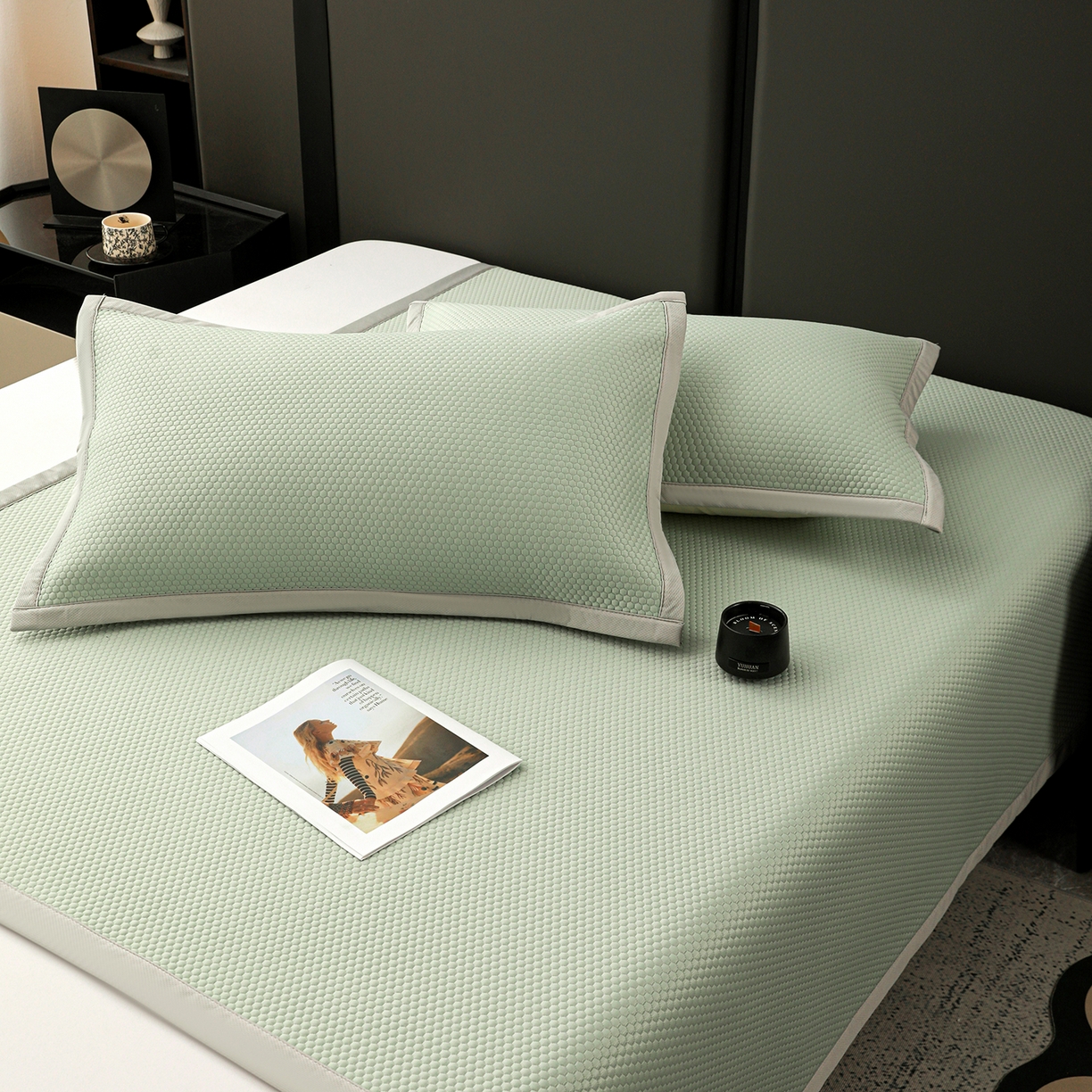 91家纺网 家纺一手货源 找家纺 富馨莱 2026新款PE乙纶高克重冰豆豆席凉感凉席单件平铺款学生宿舍支持一件定制尺寸 冰绿色