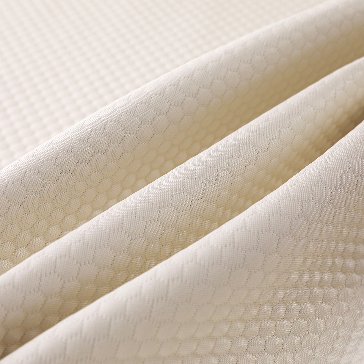 91家纺网 家纺一手货源 找家纺 富馨莱 2026新款PE乙纶高克重冰豆豆席凉感凉席单件平铺款学生宿舍支持一件定制尺寸 冰白色