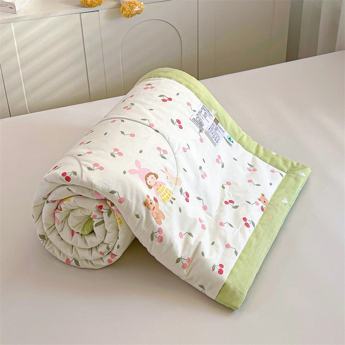 91家纺网 家纺一手货源 找家纺 米萝家居 2026新款全棉夏凉被纯棉空调被印花夏被【风格二】 樱桃女孩