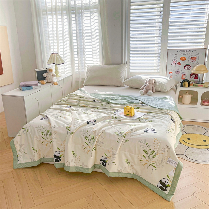91家纺网 家纺一手货源 找家纺 米萝家居 2026新款全棉夏凉被纯棉空调被印花夏被【风格二】 可爱熊猫