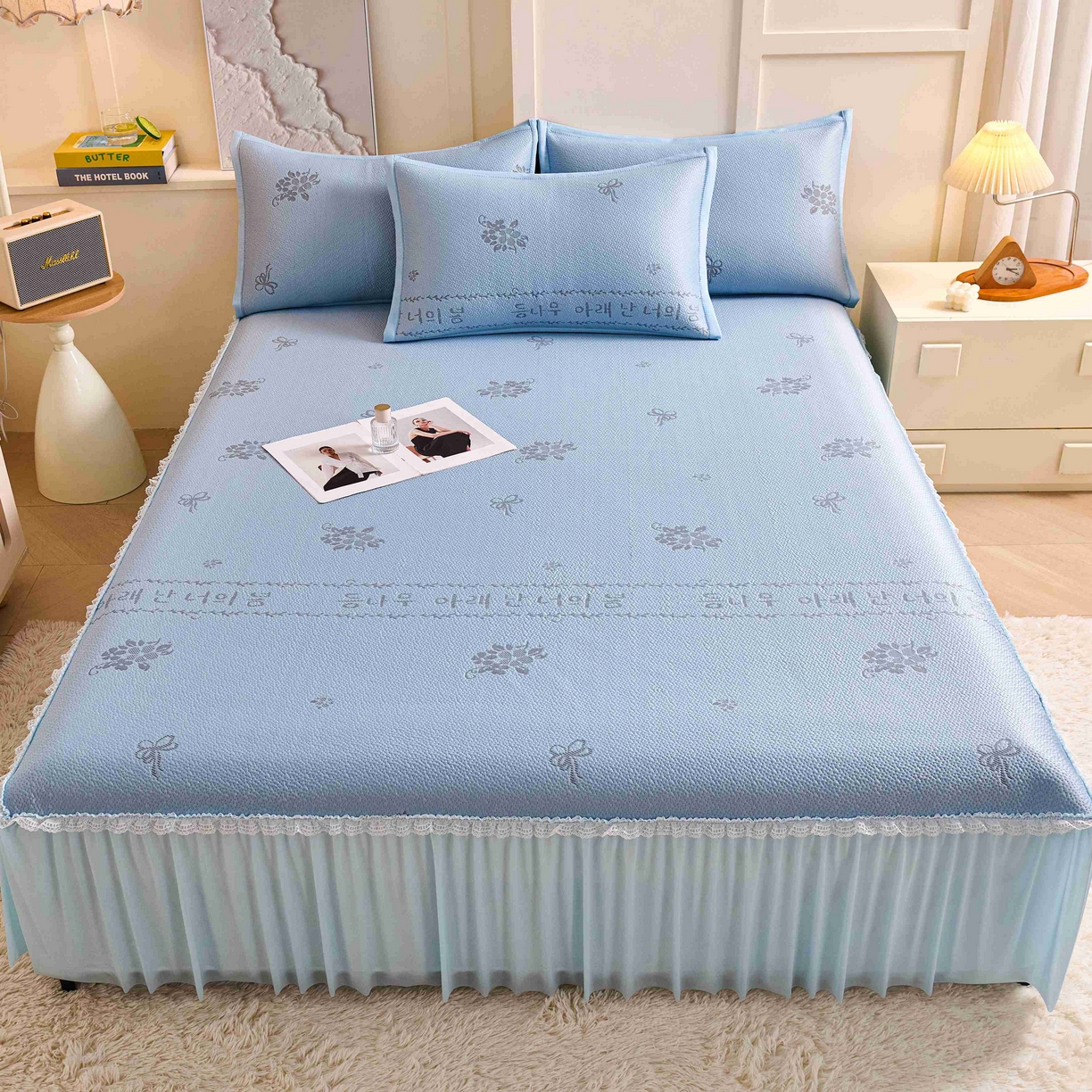 梵克保罗 2026春夏新款PE乙纶凉感因子冰豆豆韩系蕾丝提花床裙款凉席三件套-韩系系列 韩系-冰川蓝