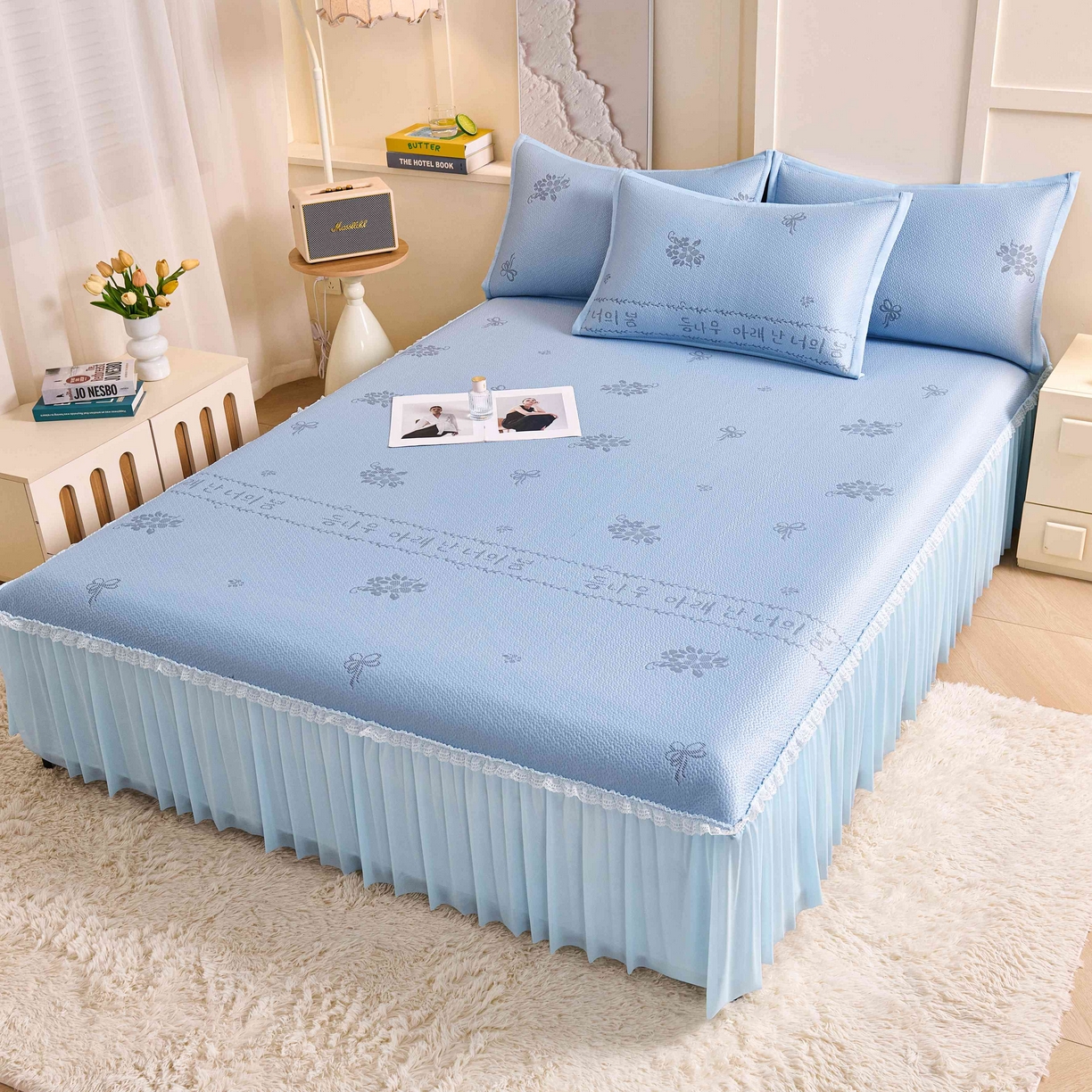 91家纺网 家纺一手货源 找家纺 梵克保罗 2026春夏新款PE乙纶凉感因子冰豆豆韩系蕾丝提花床裙款凉席三件套-韩系系列 韩系-冰川蓝