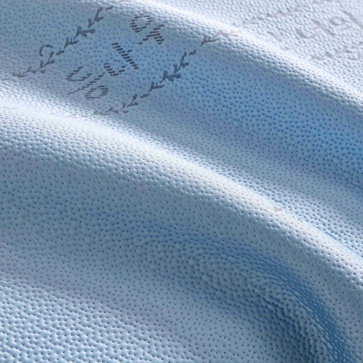 91家纺网 家纺一手货源 找家纺 梵克保罗 2026春夏新款PE乙纶凉感因子冰豆豆韩系蕾丝提花床裙款凉席三件套-韩系系列 韩系-冰川蓝