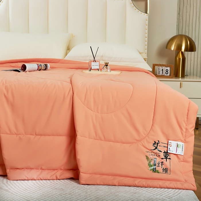 91家纺网 家纺一手货源 找家纺 憨豆家纺 2026新款艾草夏被空调被薄被子艾草驱蚊夏凉被礼品被子 火欧橘