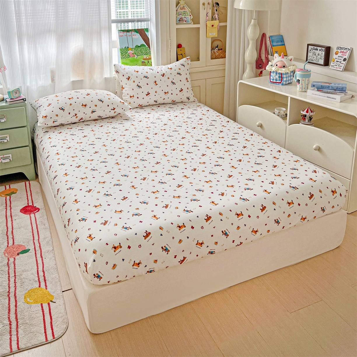 91家纺网 家纺一手货源 找家纺 名兮家居 2026新款全棉纯棉A类卡通时尚风双层纱床笠单品床笠床笠单件 双层纱-小狗日记