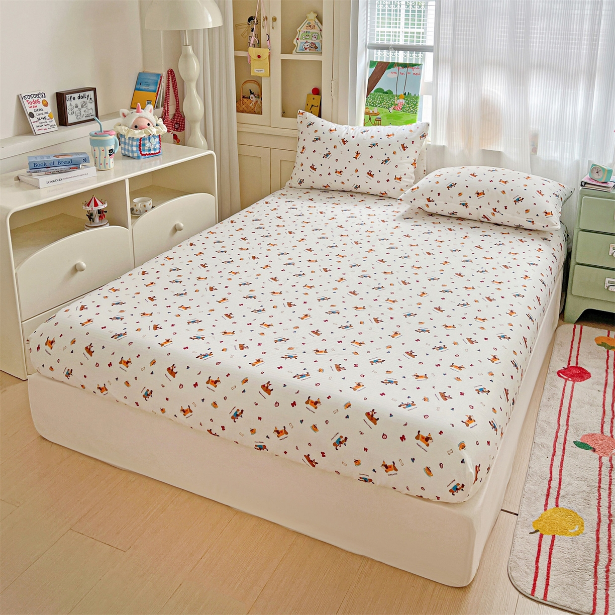 91家纺网 家纺一手货源 找家纺 名兮家居 2026新款全棉纯棉A类卡通时尚风双层纱床笠单品床笠床笠单件 双层纱-小狗日记