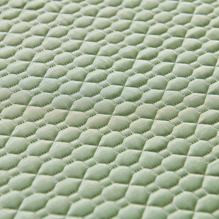 91家纺网 家纺一手货源 找家纺 梵克保罗 2026春夏新款PE中分子凉席三件套纯色平铺豆豆席凉席席子-四叶草系列 四叶草-清新绿