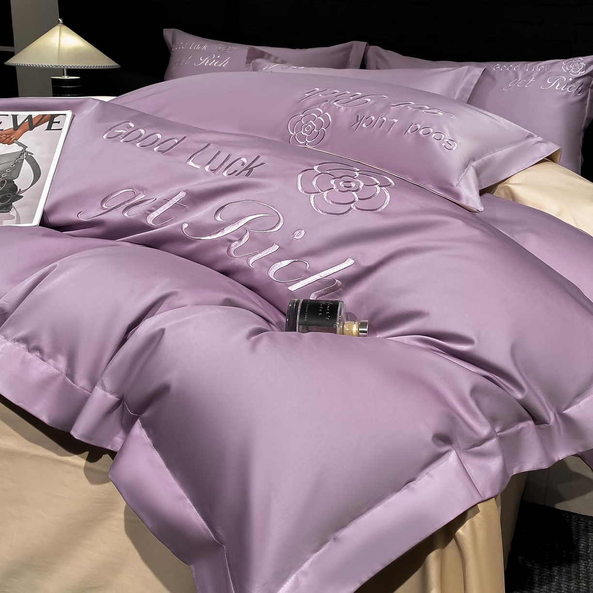 91家纺网 家纺一手货源 找家纺 润锦云 2026新款100s全棉长绒棉纯棉刺绣四件套-如愿 如愿-香芋紫+香槟金