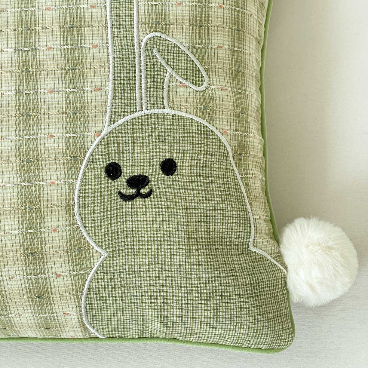 91家纺网 家纺一手货源 找家纺 梦叶草 2026新款全棉毛球兔荞麦枕枕头枕芯 毛球兔-绿色